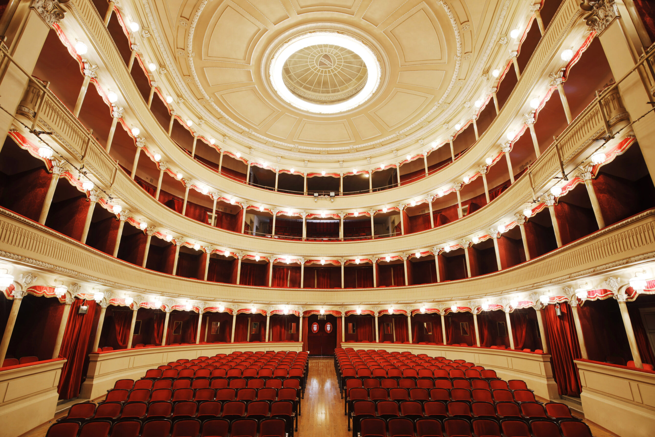Teatro Maria Caniglia